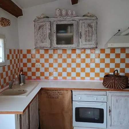 Holiday home Maison Sur La Riviere Lasalle