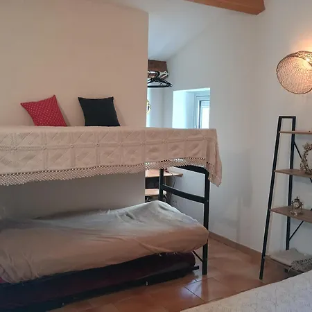Maison Sur La Riviere Holiday home Lasalle