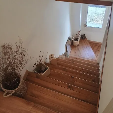 Maison Sur La Riviere بيت للعطل *